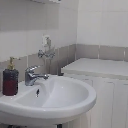 Sea View Lu-era Golem With Elevator Apartment Durres