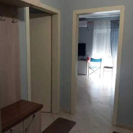 Sea View Lu-era Golem Apartman *